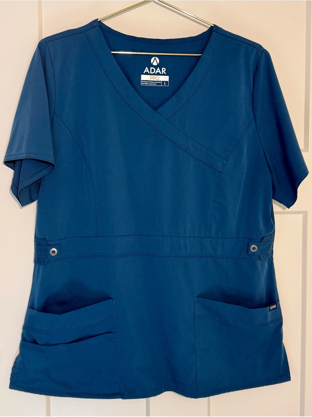 Adar Pro Teal V-Neck Scrub Top Size Large Pockets